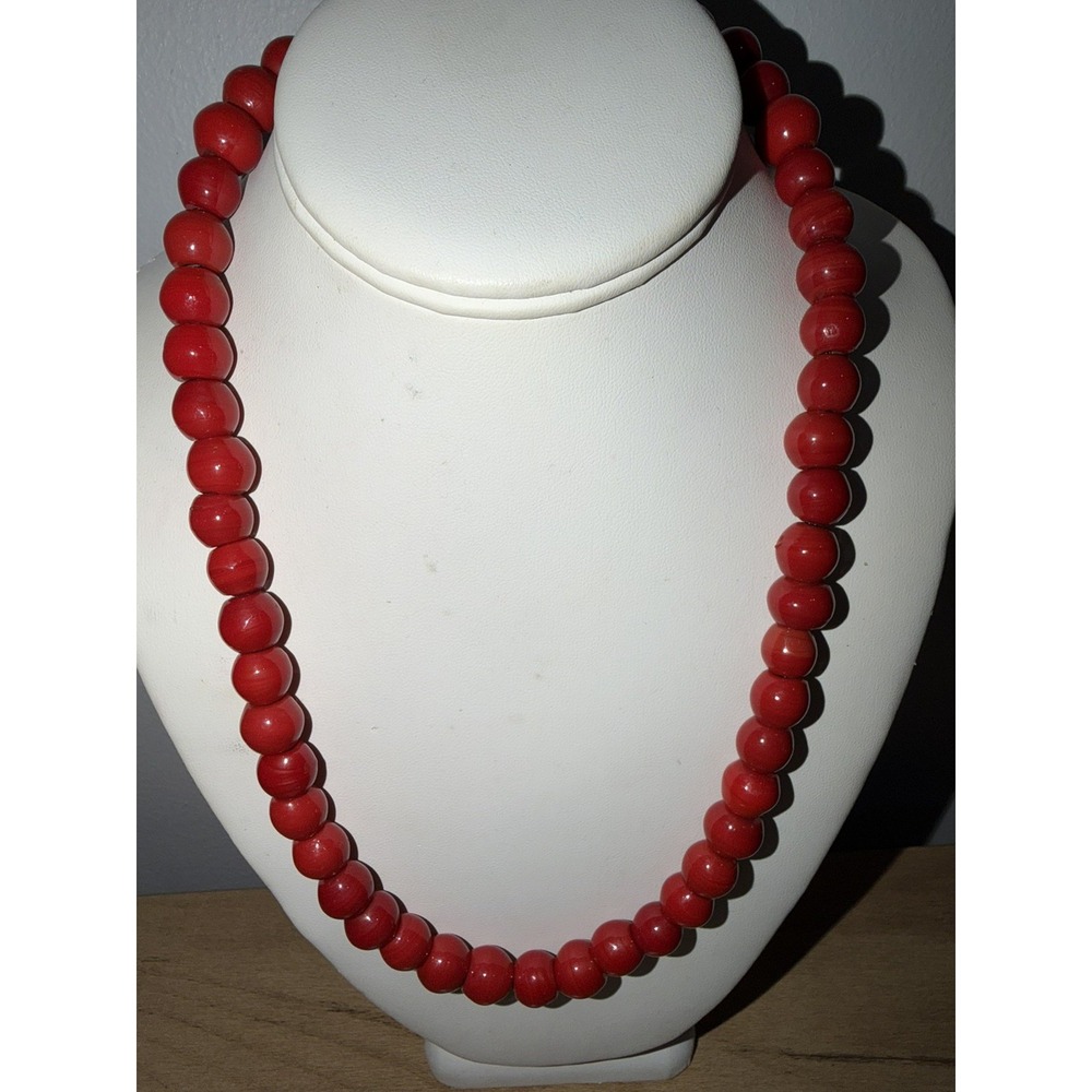 Simple Elegant Max Nass Sterling Silver Chain Clasp Red Beaded Wooden  MCM‎